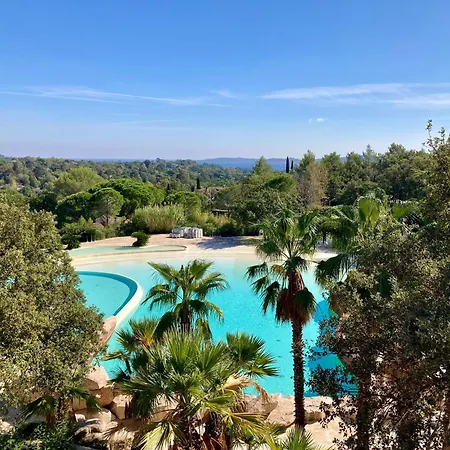Holiday home Les Restanques Maison 9 Pins 3 Chambres Grimaud